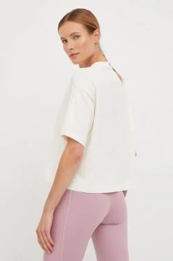 Γυναικεία Κοντομάνικο Μπλουζάκι Reebok Classics Winter Pack μπεζ 7 Γυναικεία Κοντομάνικο Μπλουζάκι Reebok Classics Winter Pack μπεζ -Reebok Εκπτώσεις unnamed file 1076