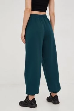 Γυναικεία Παντελόνια φόρμας Παντελόνι φόρμας Reebok , χρώμα: πράσινο -Reebok Εκπτώσεις unnamed file 1145