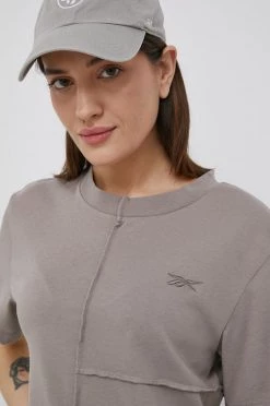 Γυναικεία Κοντομάνικο Μπλουζάκι Reebok χρώμα: μπεζ 8 Γυναικεία Κοντομάνικο Μπλουζάκι Reebok χρώμα: μπεζ -Reebok Εκπτώσεις unnamed file 2666