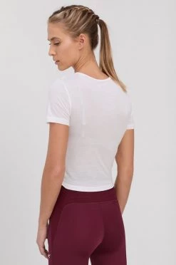 Γυναικεία Κοντομάνικο Μπλουζάκι Reebok χρώμα: άσπρο 7 Γυναικεία Κοντομάνικο Μπλουζάκι Reebok χρώμα: άσπρο -Reebok Εκπτώσεις unnamed file 2906