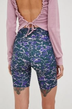 Γυναικεία Σορτς προπόνησης Reebok Modern Safari πράσινο 6 Γυναικεία Σορτς προπόνησης Reebok Modern Safari πράσινο -Reebok Εκπτώσεις unnamed file 3101