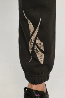 Γυναικεία Παντελόνια φόρμας Reebok - Παντελόνι μαύρο -Reebok Εκπτώσεις unnamed file 3454