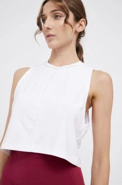 Γυναικεία Αμάνικος Top Reebok χρώμα: άσπρο 10 Γυναικεία Αμάνικος Top Reebok χρώμα: άσπρο -Reebok Εκπτώσεις unnamed file 3611