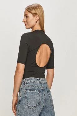 Γυναικεία Κοντομάνικο Reebok - Μπλουζάκι μαύρο -Reebok Εκπτώσεις unnamed file 3787