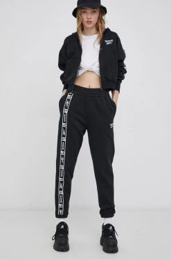 Γυναικεία Παντελόνια φόρμας Παντελόνι Reebok χρώμα: μαύρο