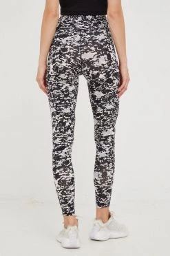 Γυναικεία Κολάν προπόνησης Reebok Modern Safari μαύρο -Reebok Εκπτώσεις unnamed file 582